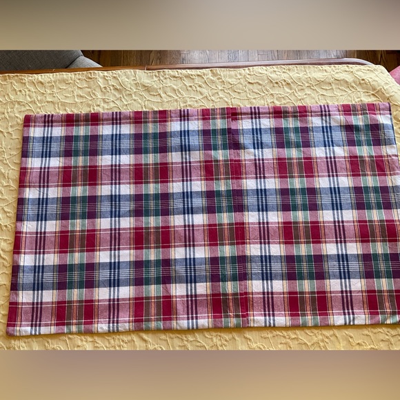 Bedding Shams Approx.36” X 20” - Picture 3 of 4